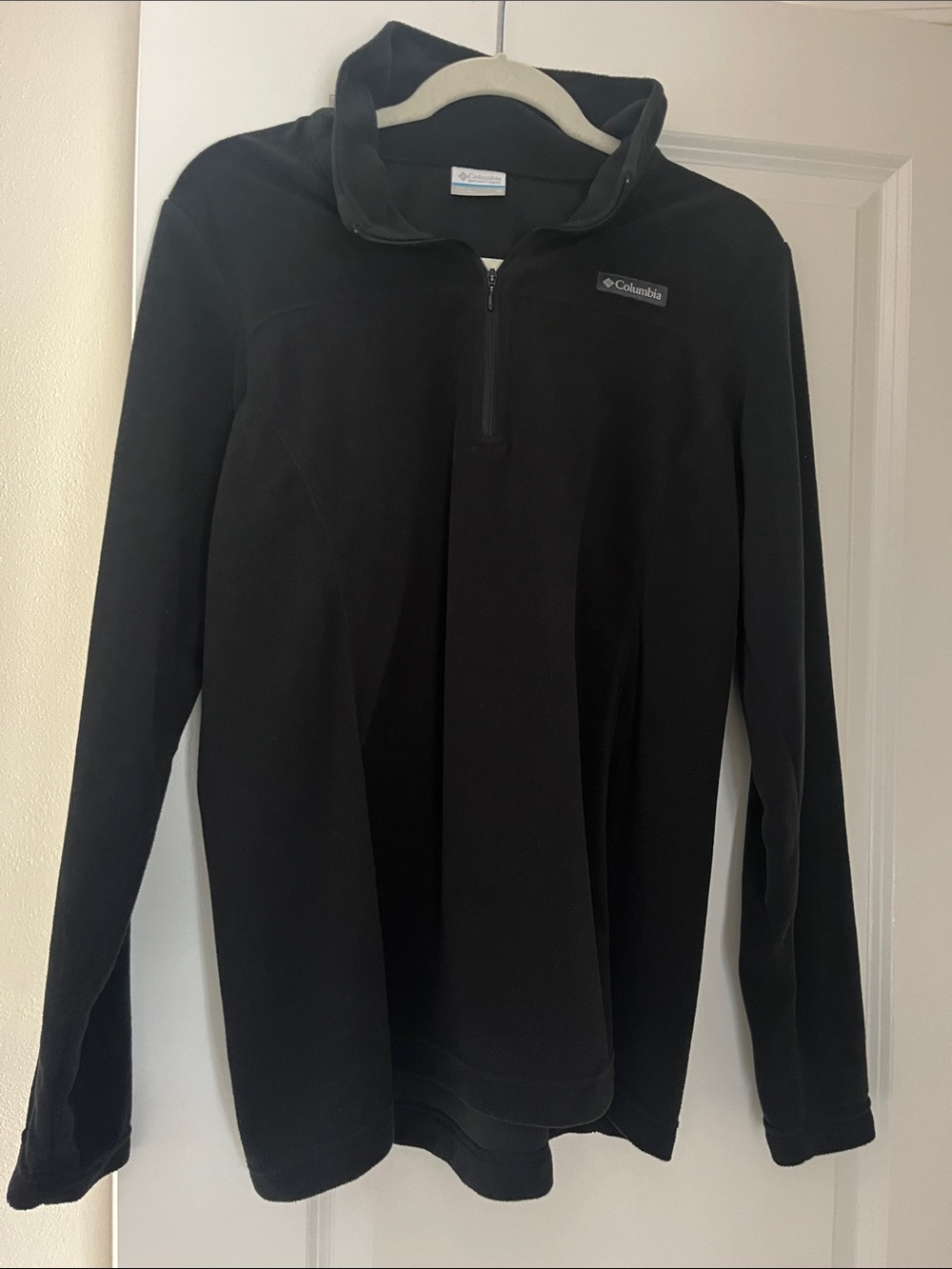 Columbia women’s  Black Quarter-Zip Fleece Pullover